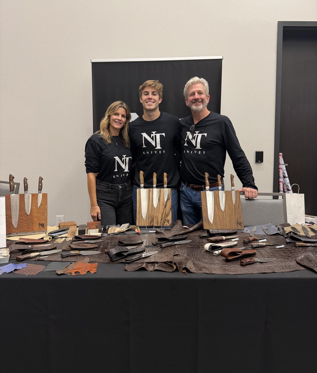 NT Knives at the knife show with family