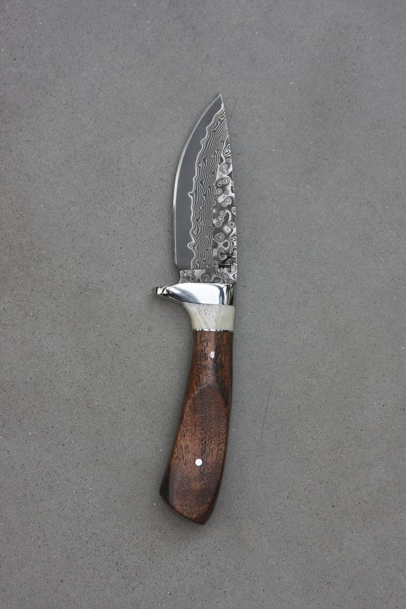 Mesquite & Antler Hunter