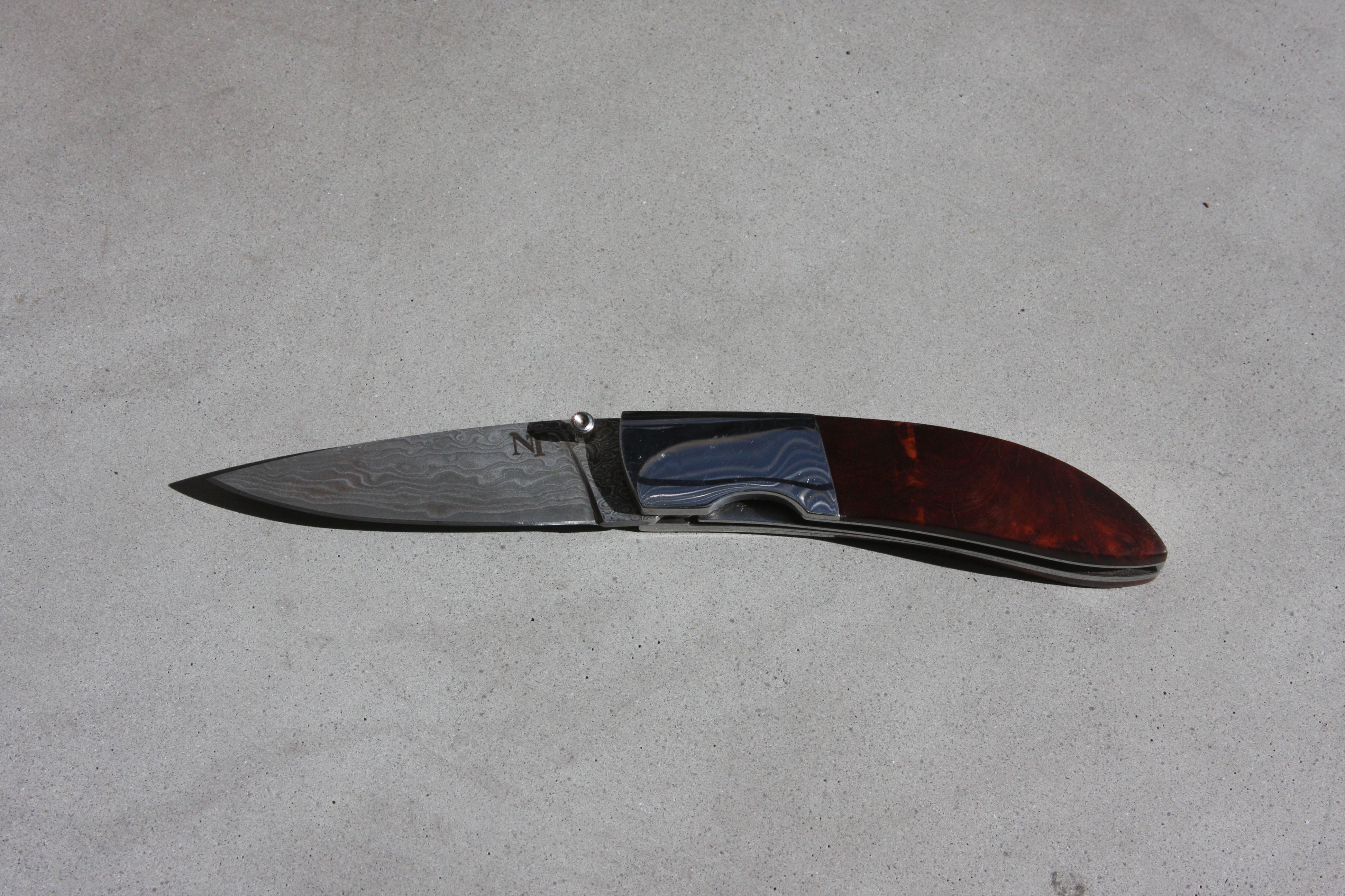 Red Amboyna San Mai Damascus Folder